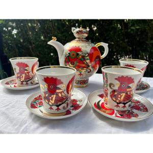 Ensemble en Porcelaine de Lomonosov, Théière à thé 4 tasses plus Soucoupes URSS, ST, Petersburg