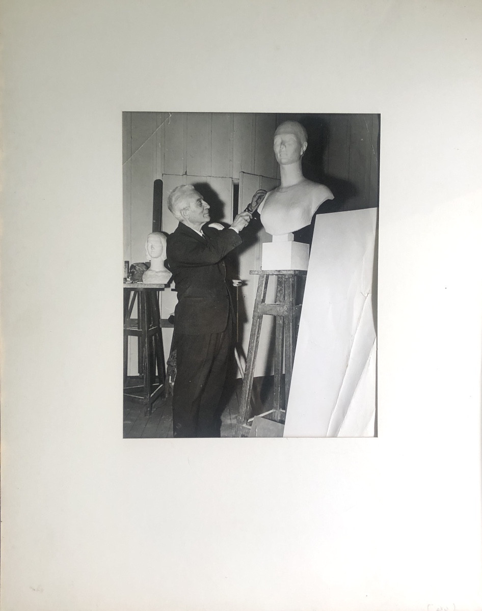 Photograph Of Paul Belmondo In His Studio, Mid-20th Century-photo-4