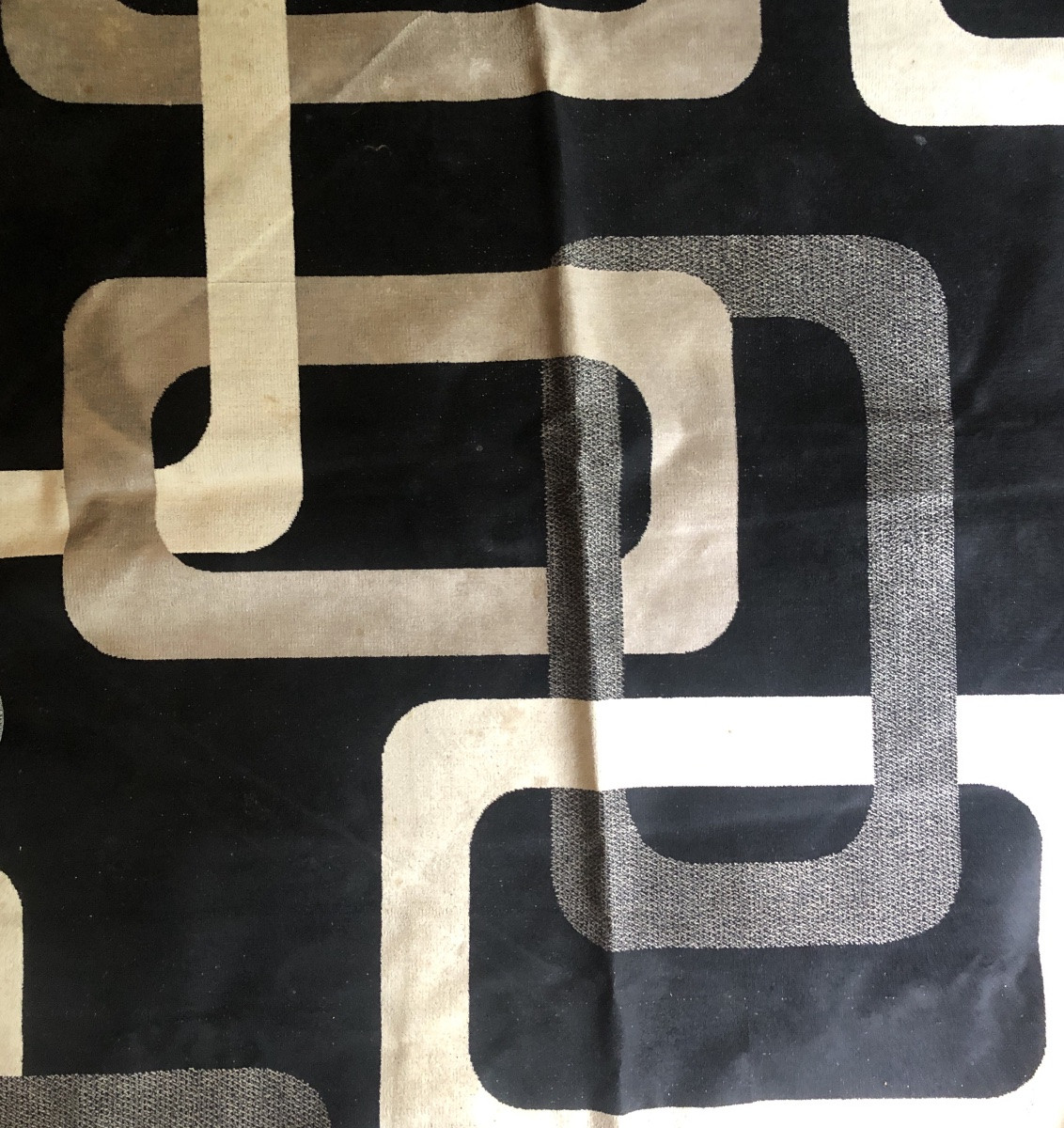 Andrée Putman (1925-2013), Interior Designer. Geometric Rug In Black, Grey, And White.-photo-4