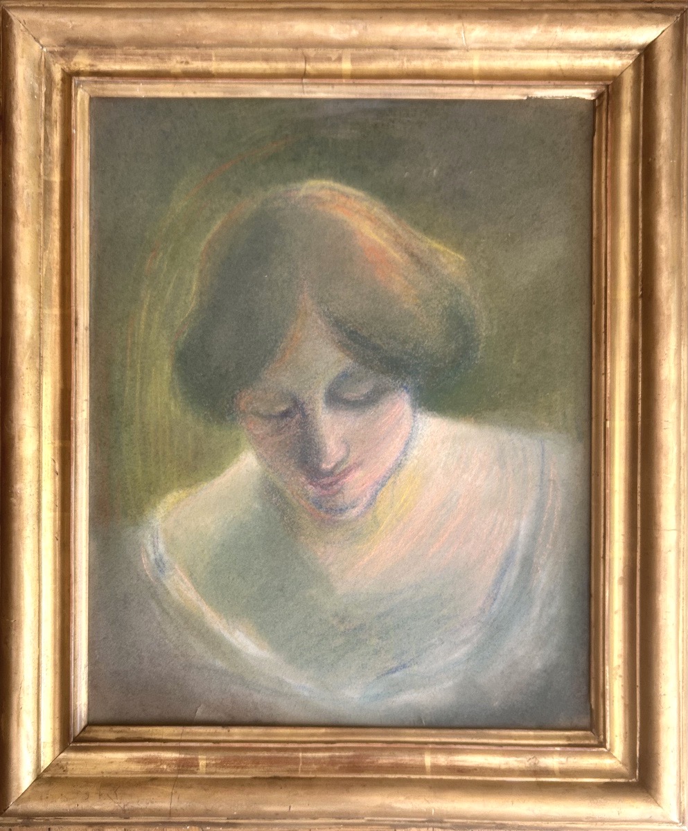 Late 19th Or Early 20th Century French School, Portrait Of A Woman, Art Nouveau
