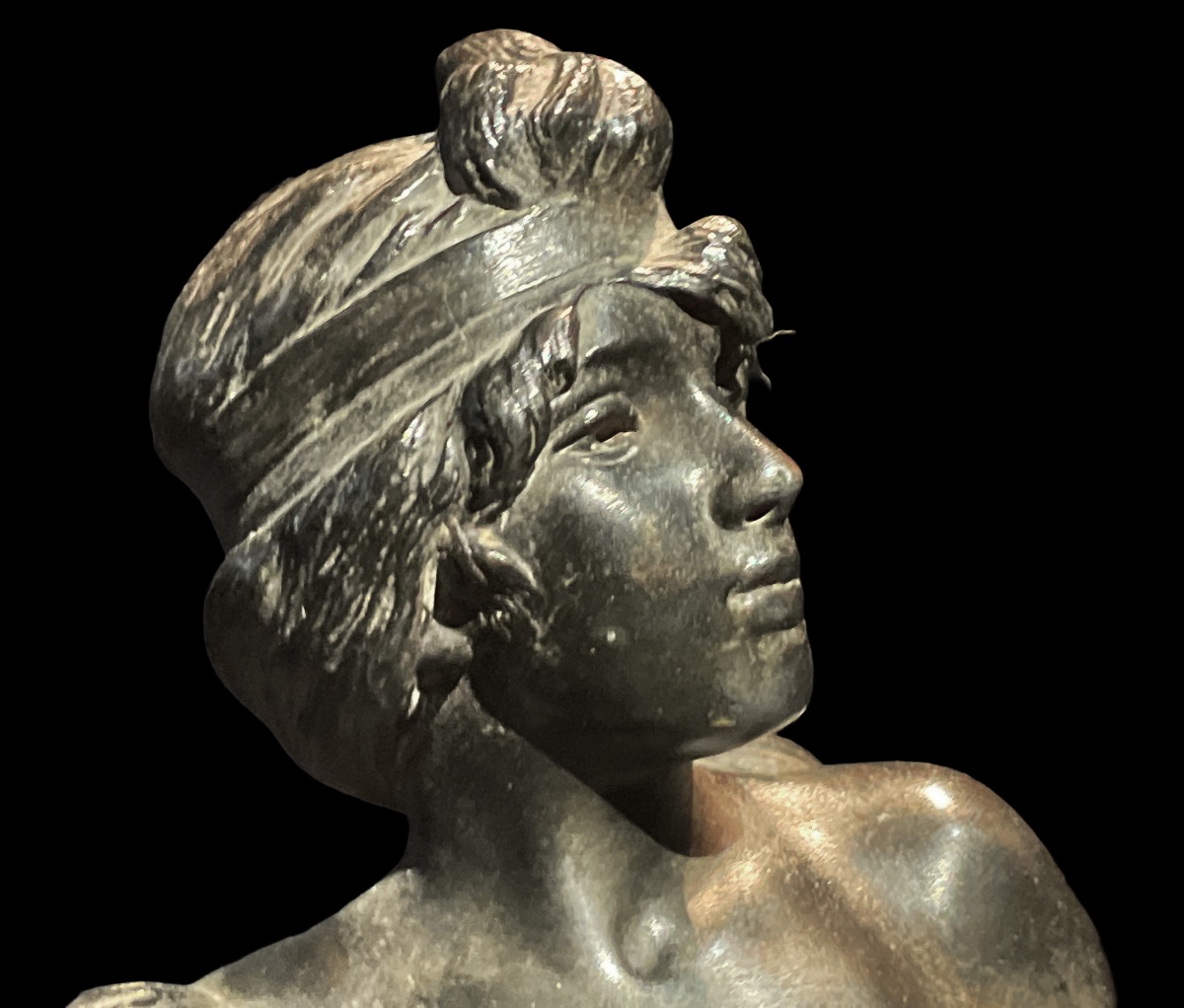 Emmanuel VILLANIS - ''Nymphe''. Vers 1900. Sujet en bronze ; signé.