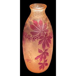 François-Théodore LEGRAS - Grand vase ovoïde en verre dégagé à l'acide. Série ''Rubis''. 1910.