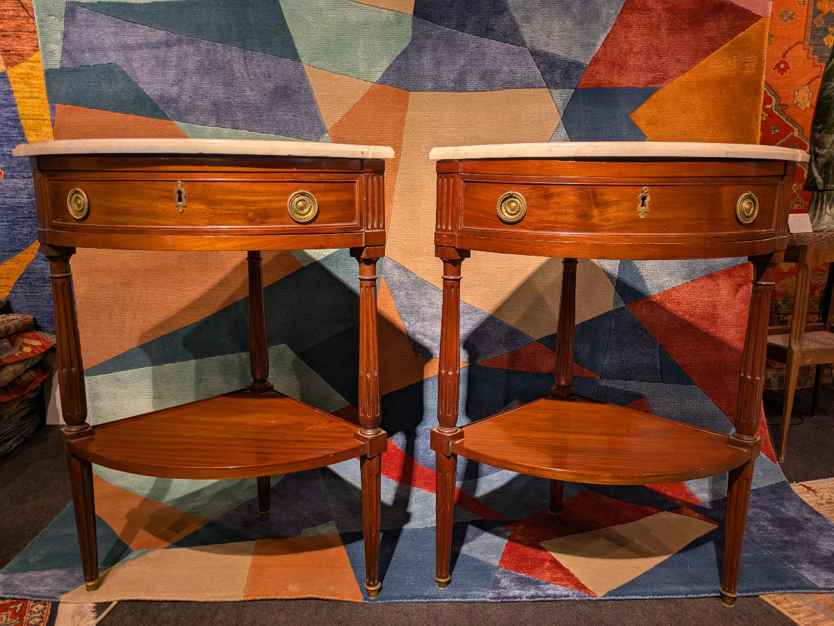  Pair Of Louis XVI Period Mahogany Encoignures - 18th Century