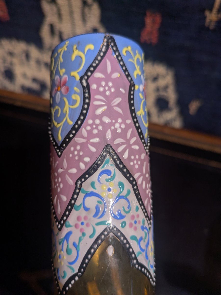Vase en Verre ambré Soufflé, décor émaillé polychrome - verrerie de Bohême — Circa 1900-photo-2