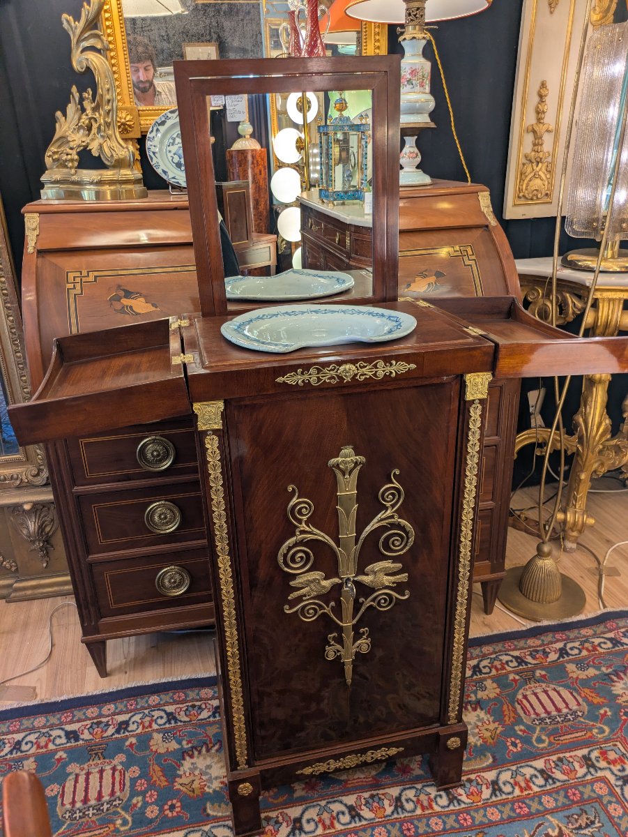 Mahogany And Gilded Bronze Barber's Chair—empire Period, 19th Century