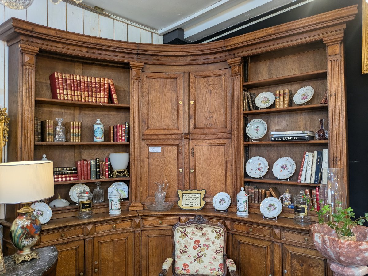 Large Corner Bookcase In Solid Oak, Curved Top—louis XVI Style, Late 19th Century