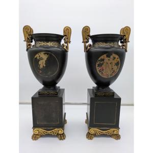 Paire de Cassolettes en Bronze Patiné et Doré – XIXᵉ siècle