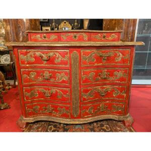 Italian Baroque Chest Of Drawers In The Venetian Style - Late 19th Century