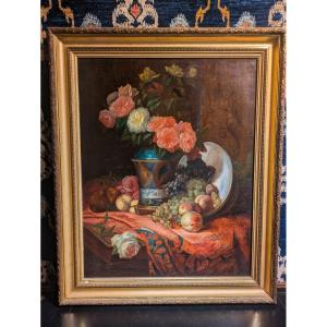Nature morte aux roses, pêches et raisins -  Huile sur toile -  fin XIXe siècle