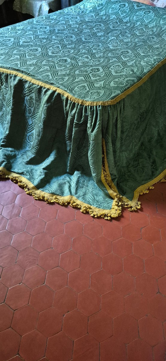 Soie  Damassée italienne  époque  17eme  Siècle -photo-2
