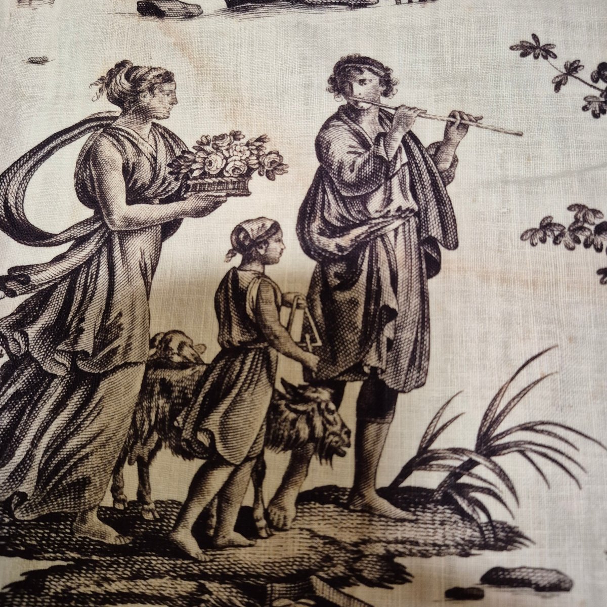 18th-century Jouy Fabric-photo-1