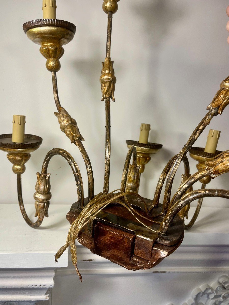 Pair Of Italian Eight-arm Sconces In Golden Wood And Painted Iron, Early 19th Century -photo-1