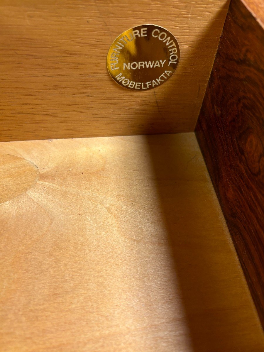 Table d'Appoint/table Basse En Placage De Palissandre Par Torbjorn Afdal Pour Bruksbo-photo-3
