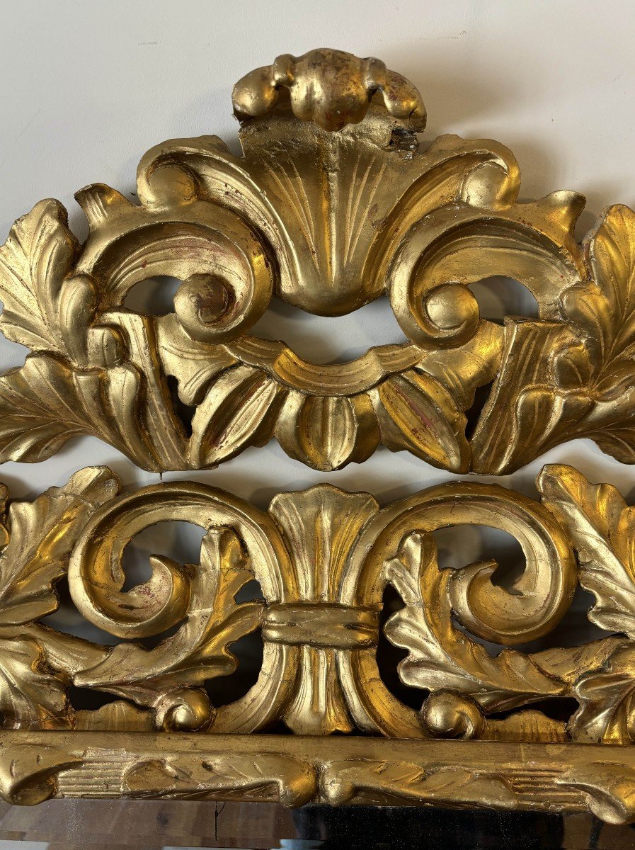 Miroir Italien début 20e Siècle e bois sculpté doré, à Décor De Feuilles De Chêne-photo-4