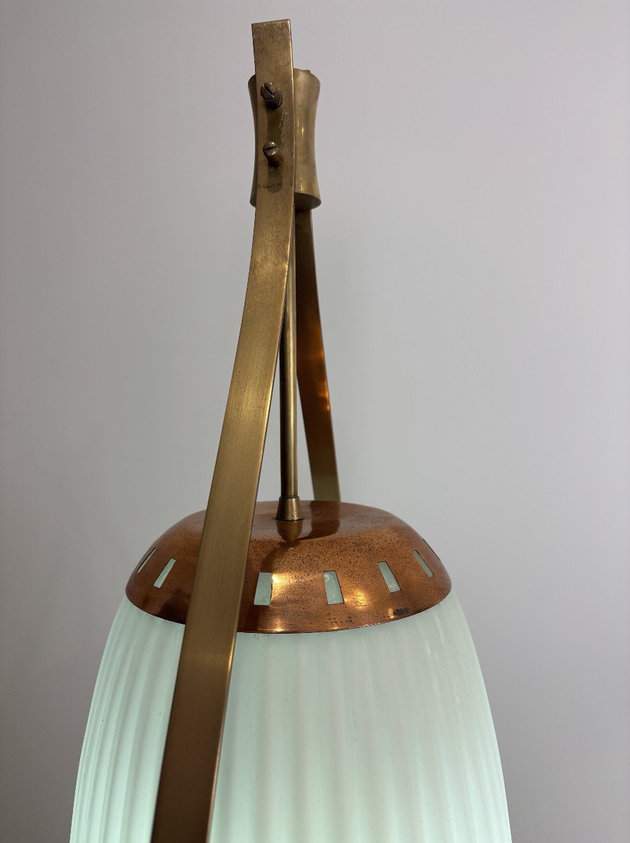 Lampadaire Mid-century Italie, verre de Murano Opalin & Laiton, Attribué à Arredoluce-photo-8
