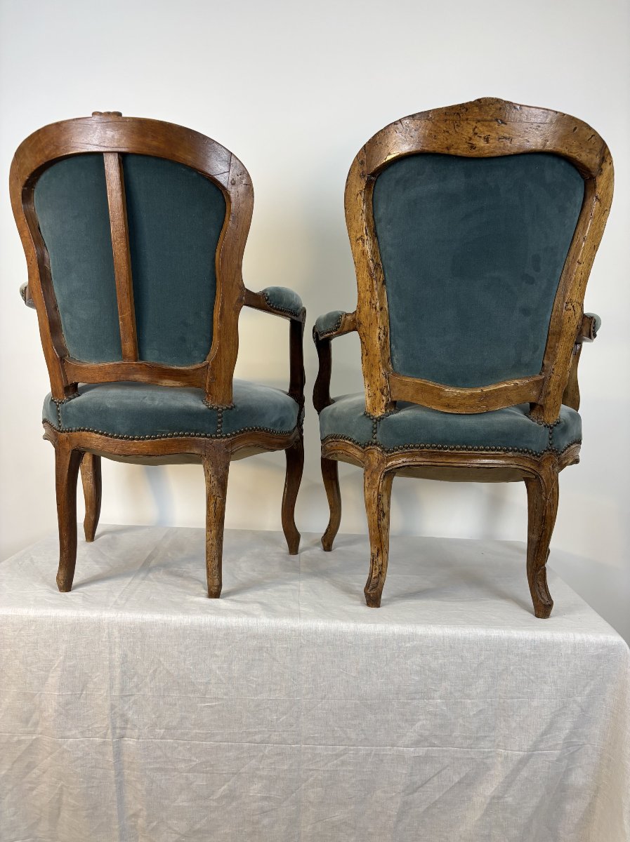 Elegant Pair Of Louis XV Cabriolet Armchairs - 13th Century-photo-3