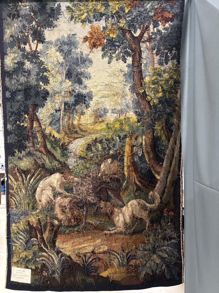 Tapisserie d'Aubusson "Chasse au Loup", Atelier Jean Picaud, France, milieu XXe siècle-photo-1