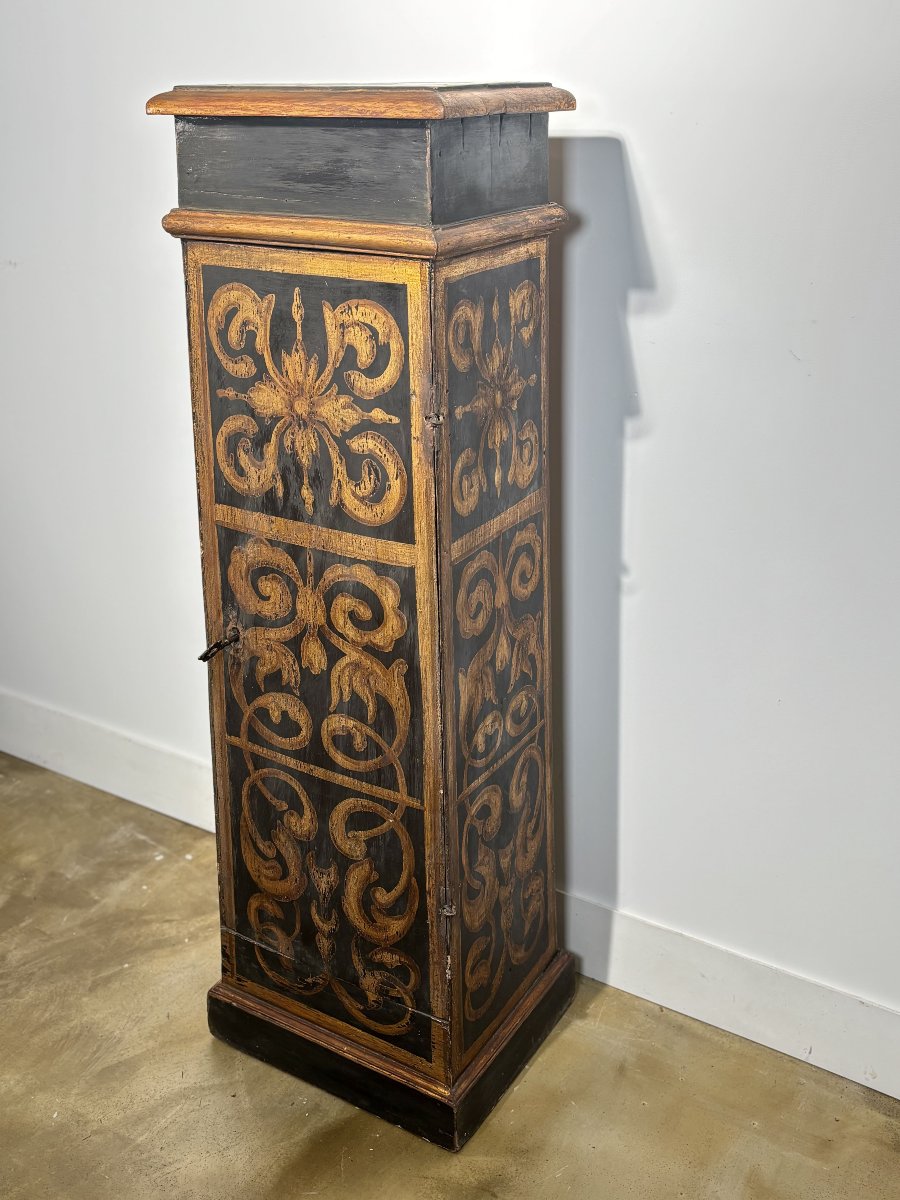 Colonne ou petite armoire en bois peint noir et doré, Italie, XIXe siècle-photo-2