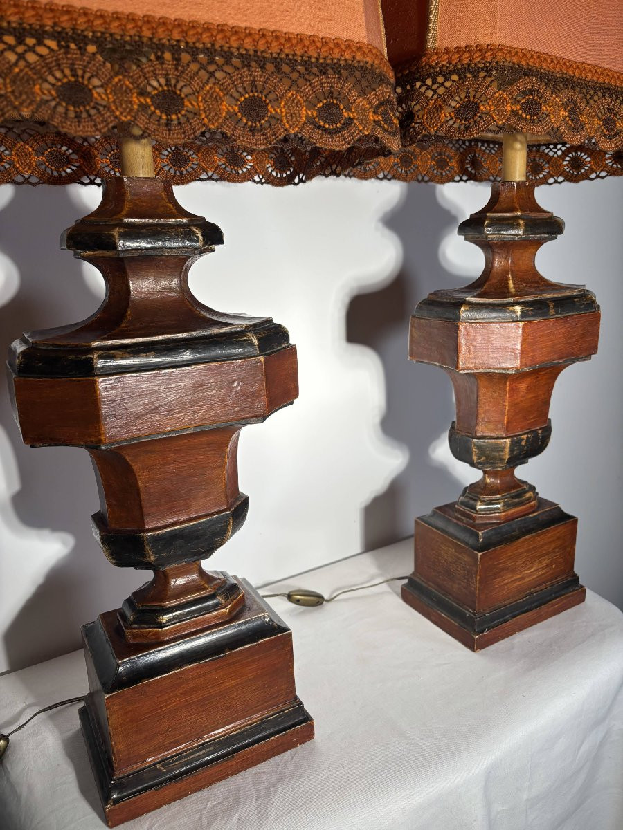 Paire de grandes lampes italiennes en bois tourné et patiné - Italie, vers 1950-1960 -photo-3