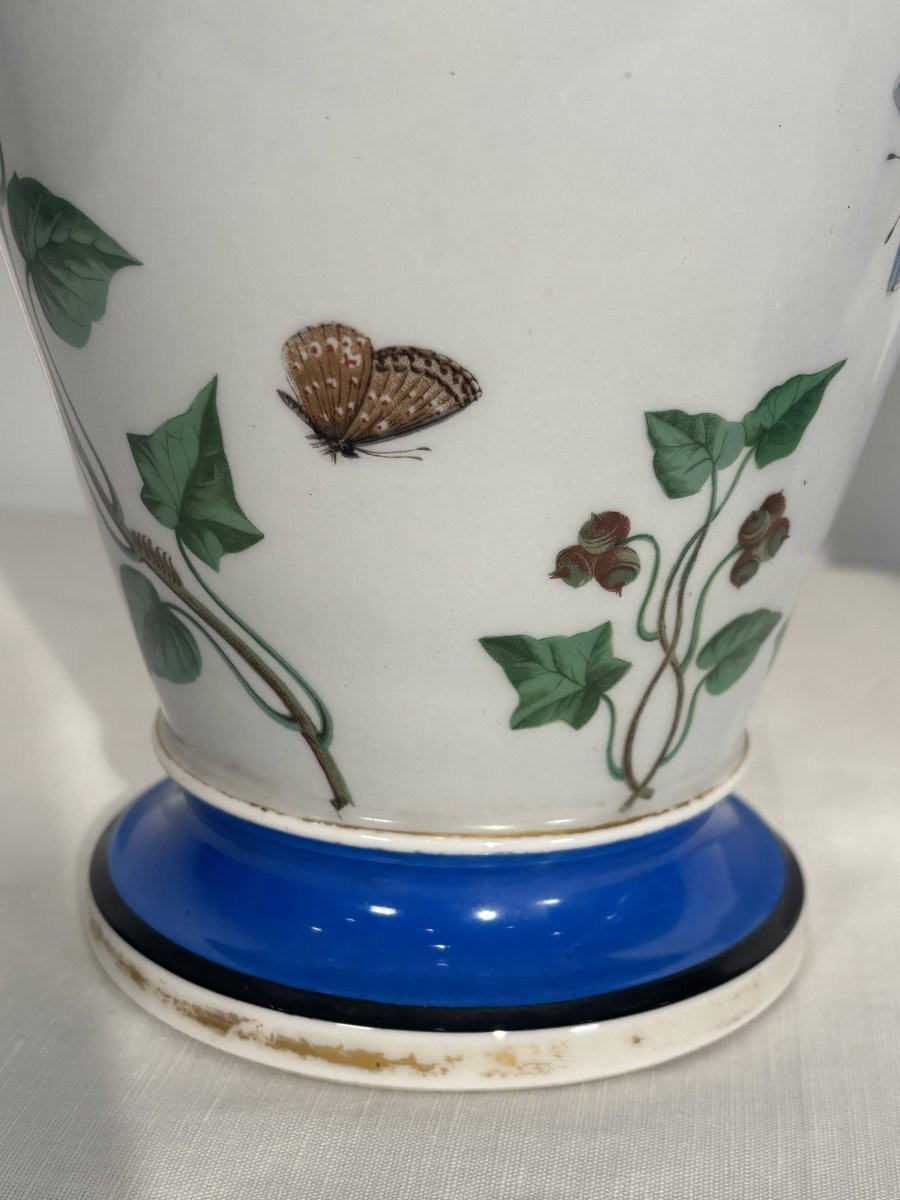 Paire de vases en porcelaine de Paris - Décor naturaliste aux oiseaux & papillons - XIXe siècle-photo-6