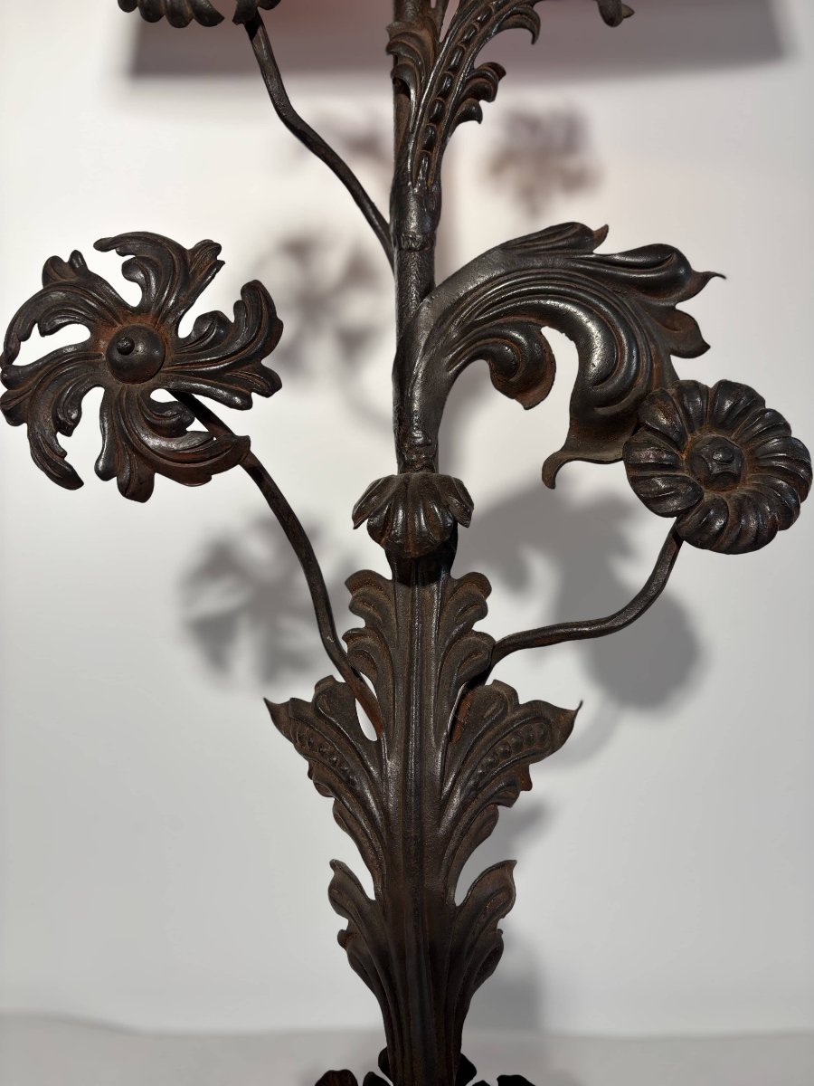 Grande lampe sculpturale en fer forgé et fonte - Travail Hollandais vers 1930-photo-2