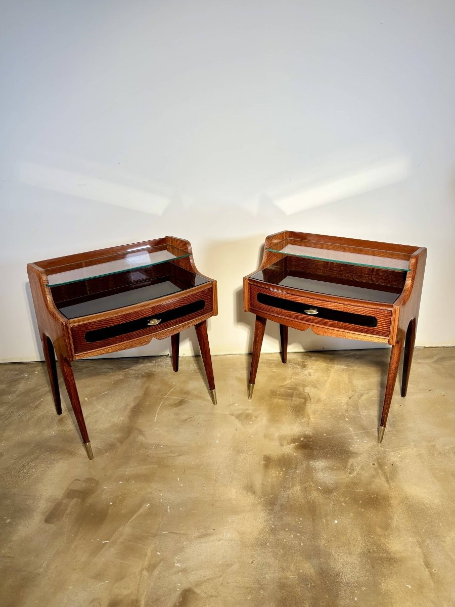 Paire de tables de chevet - Dans le goût de Paolo Buffa, Milan,  circa 1960