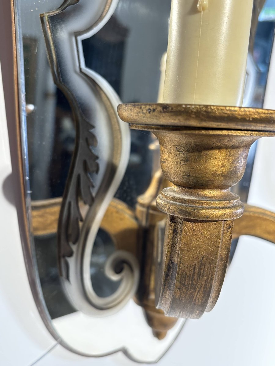 Paire d'appliques miroirs en verre gravé et bois doré, Italie, vers 1950-photo-2