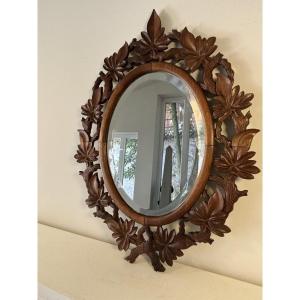 Miroir Ovale En Bois Sculpté, à Décor De Feuillage, Miroir Biseauté Au Mercure, 19e Siècle