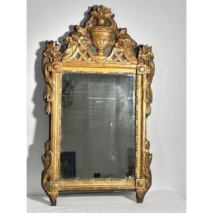 Miroir à fronton en bois et stuc doré - Epoque Louis XVI - XVIIIe siècle