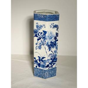 Hexagonal Blue And White Porcelain Vase - Japan - Meiji Period - 19th Century