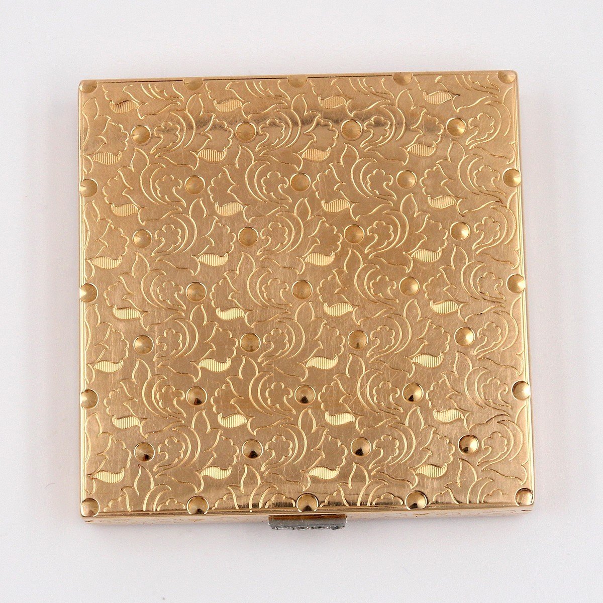 Boucheron - Gold Compact  With Flower Decoration-photo-1