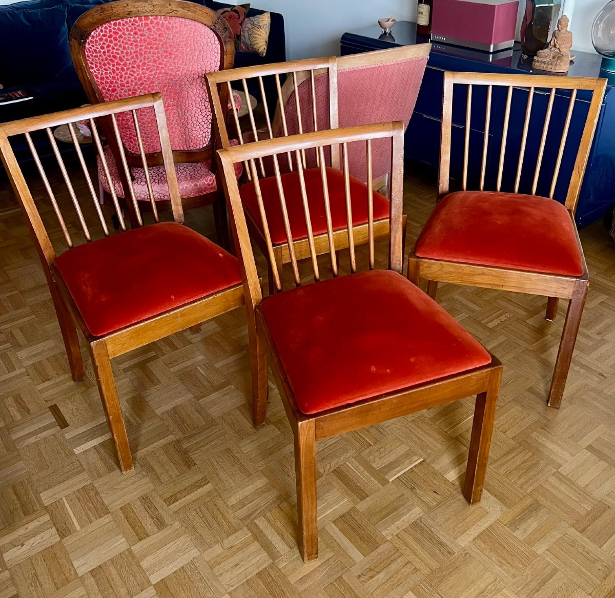 Set Of 4 Vintage Brown Wood And Red Velvet Chairs-photo-4