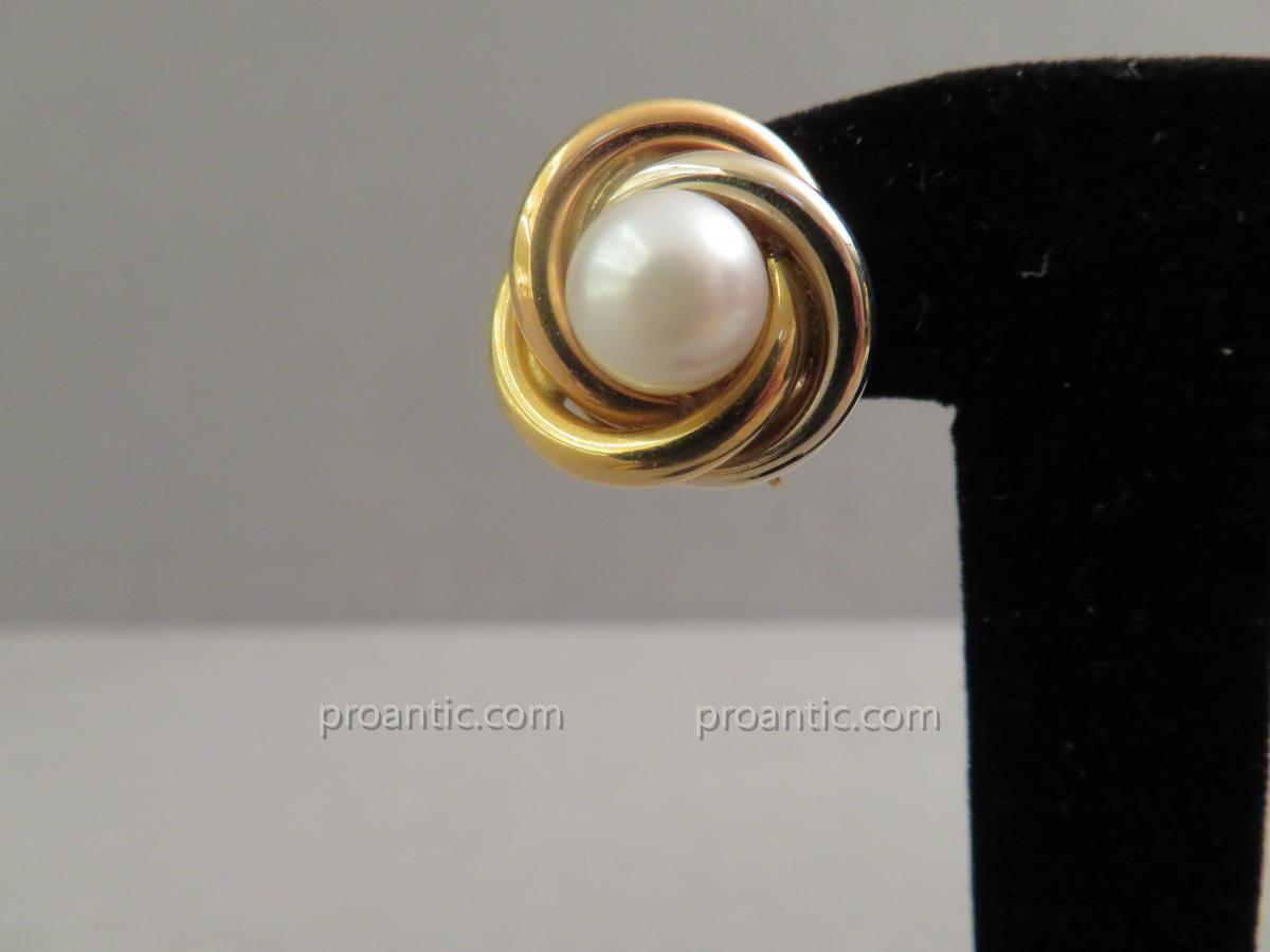 Gold And Pearl Earrings-photo-2