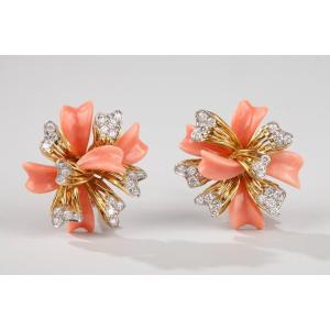 Gold And Coral Flower Clips