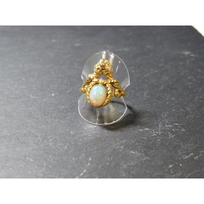 Yellow Gold And Opal Ring.