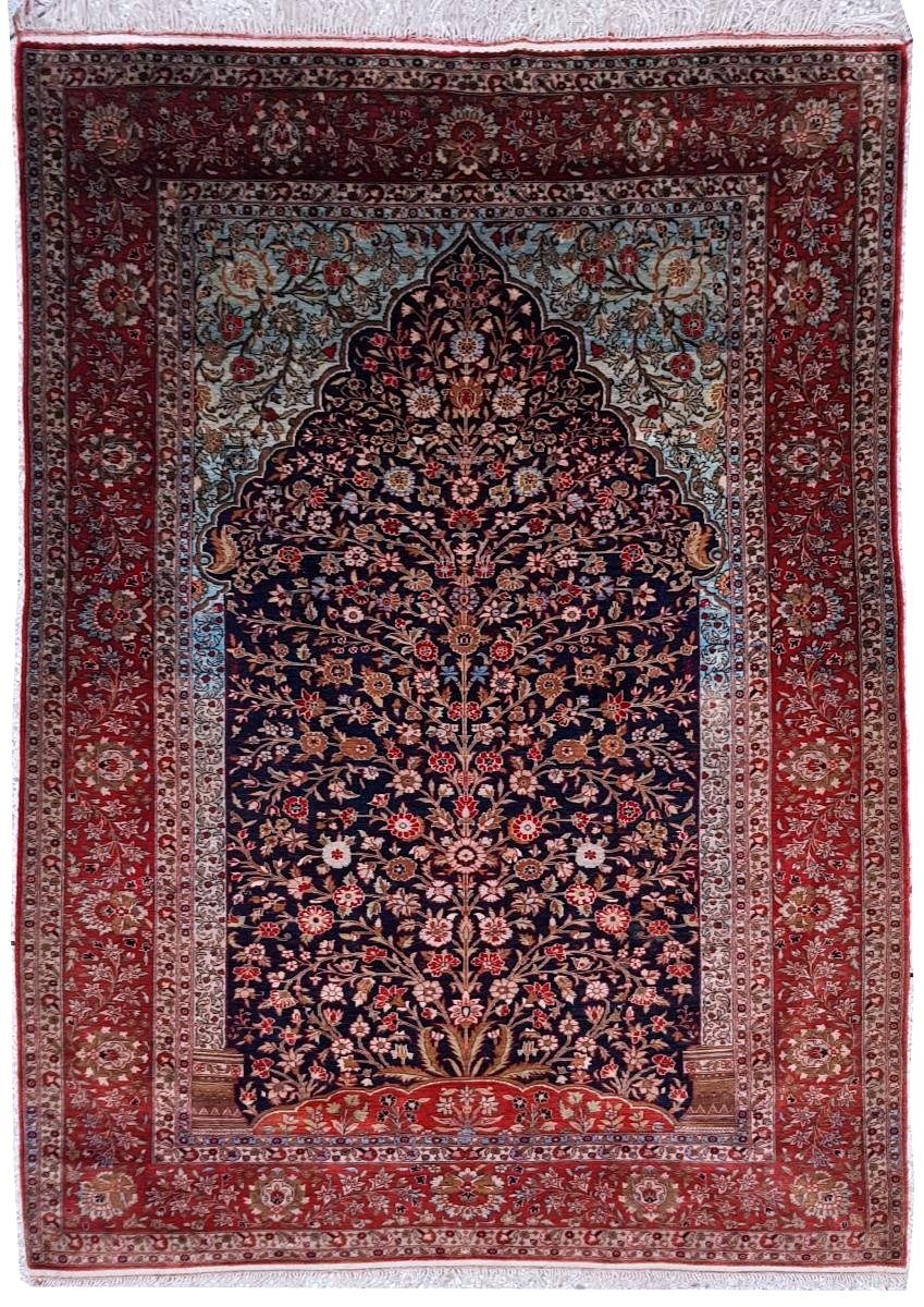 Tapis Teheran En Soie d'Origine Iranienne, Datant De l'ère Pahlavi  Vers 1920.