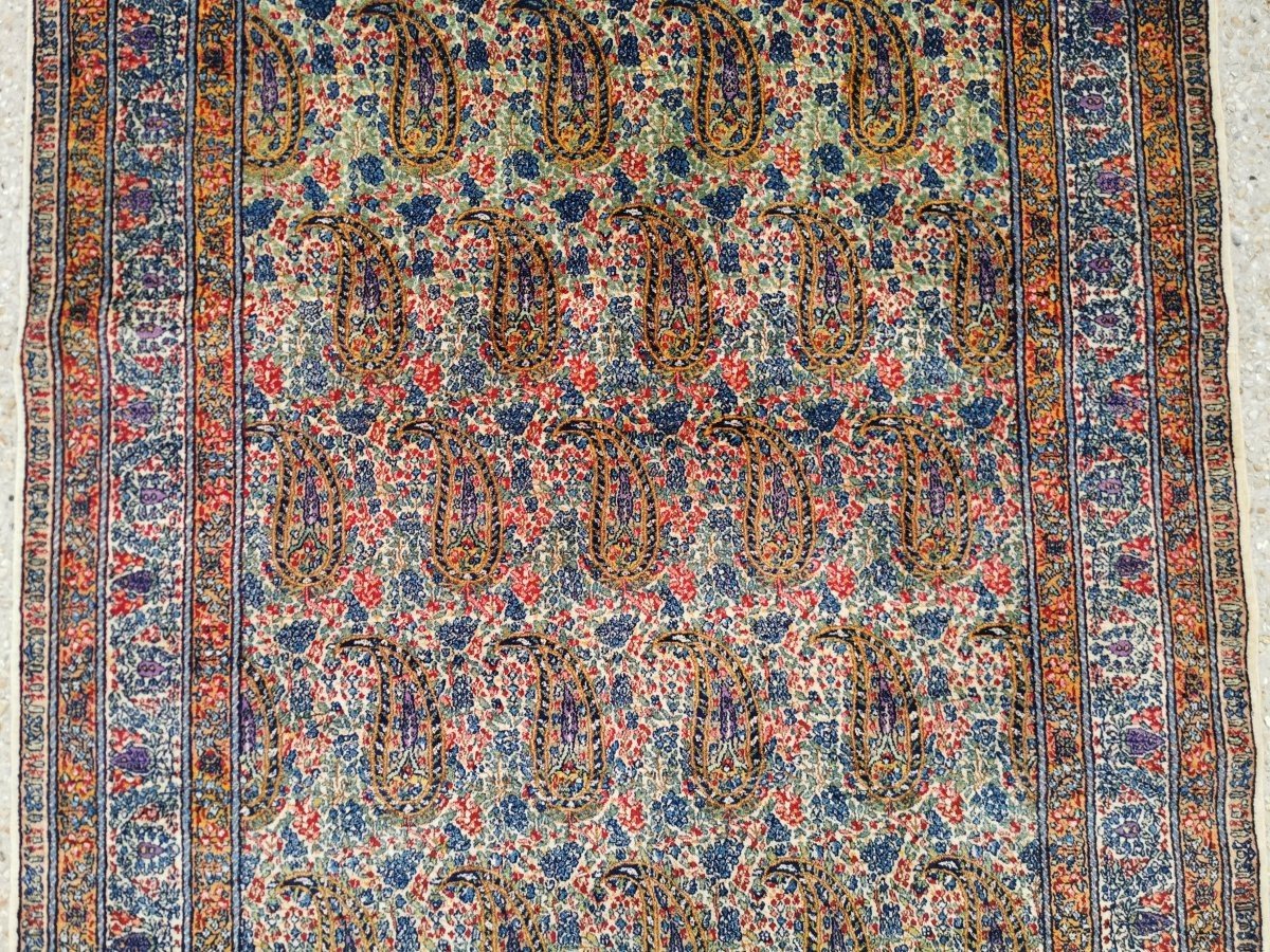 Large Kerman Carpet In Wool, Iran, Dating From The 19th Century.-photo-3