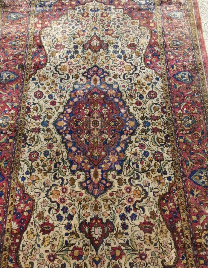 Large Kirman Carpet Made In Silk, Iran, 19th Century.-photo-2