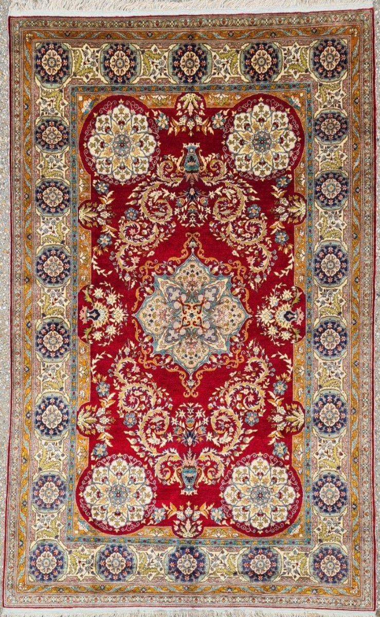 Exceptionnel Tapis Hereke Signé Conçus En Soie, Turquie, 1940.-photo-2