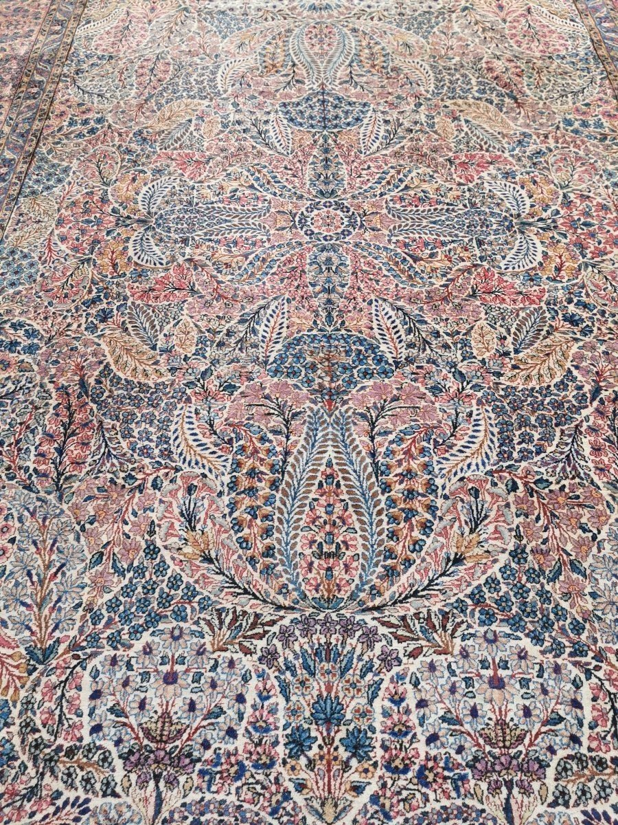 Lovely Kirman Carpet Made In Wool, Iran, Shah Period.-photo-5