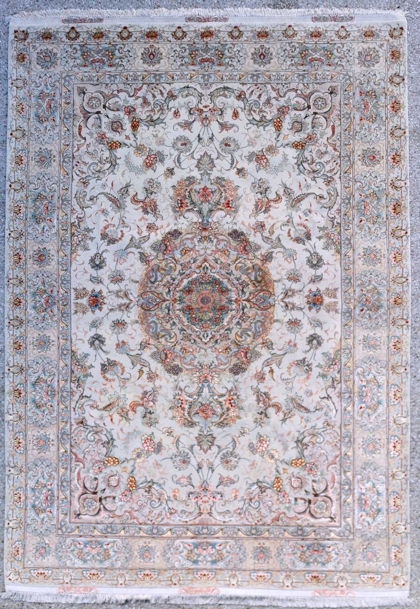 Tapis Tabriz Conçus En Laine Et Soie, Iran, Epoque Du Shah