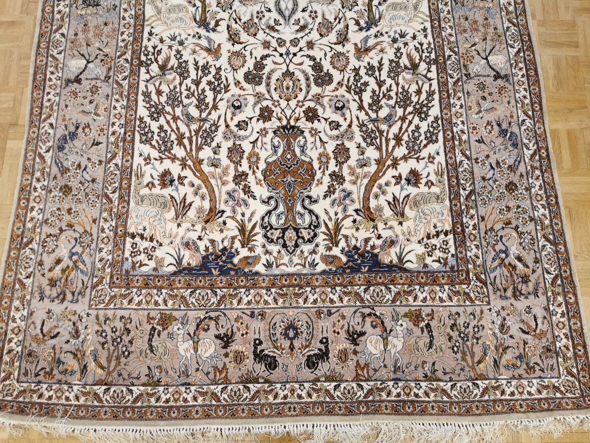 Tapis Ispahan En Laine Et Soie,iran, époque Du Shah.-photo-3