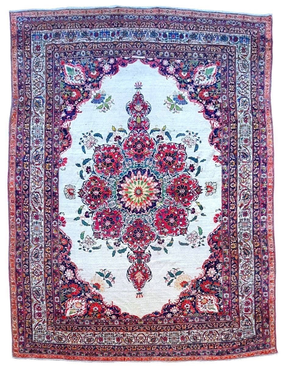 Majestic Kirman Laver Carpet In Wool, Persia, Circa 1870.