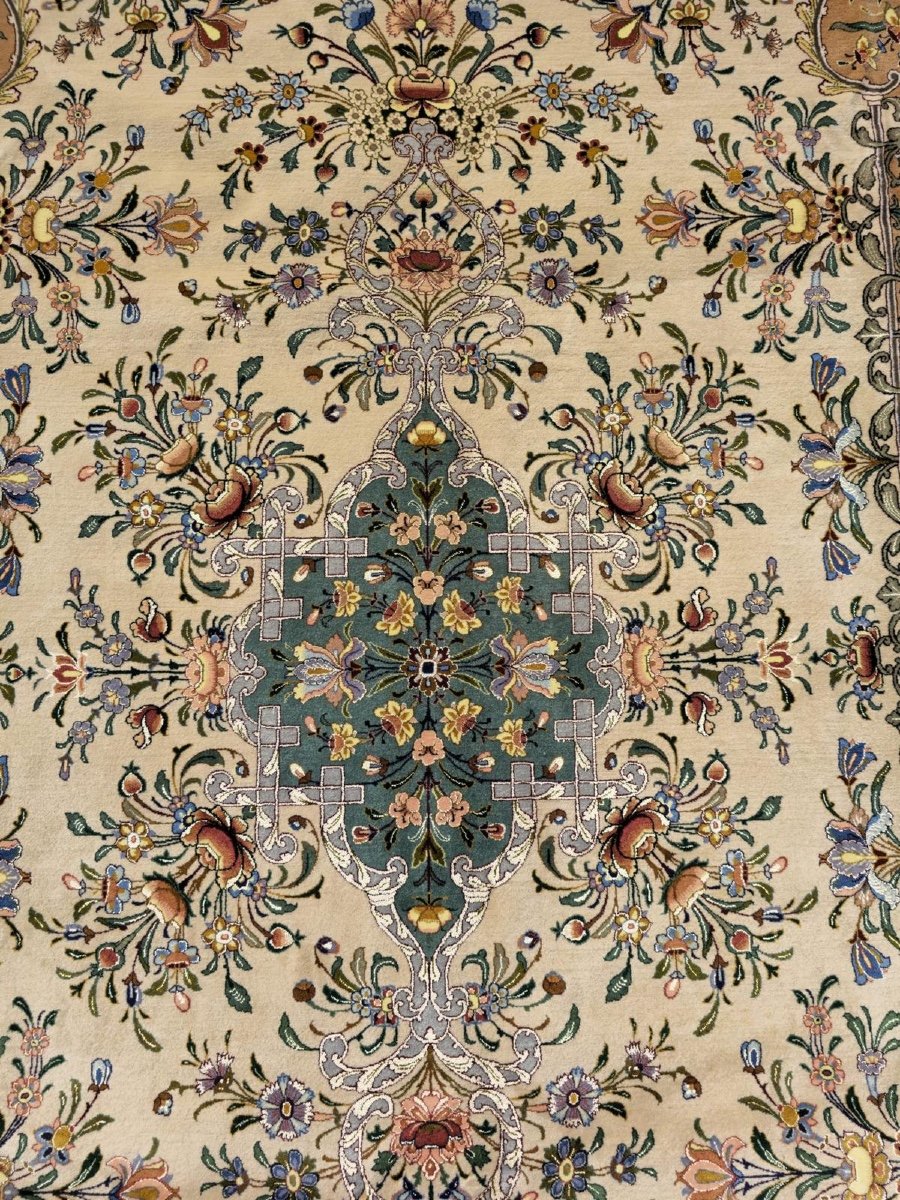 Signed Isfahan Carpet, Iran, Circa 1960/65, Imperial Workshop-photo-1