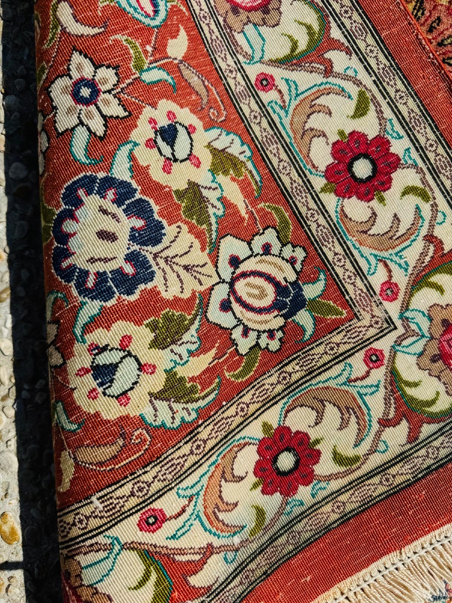 Persian Goum Rug – 100% Silk – Shah Period (circa 1960)-photo-5