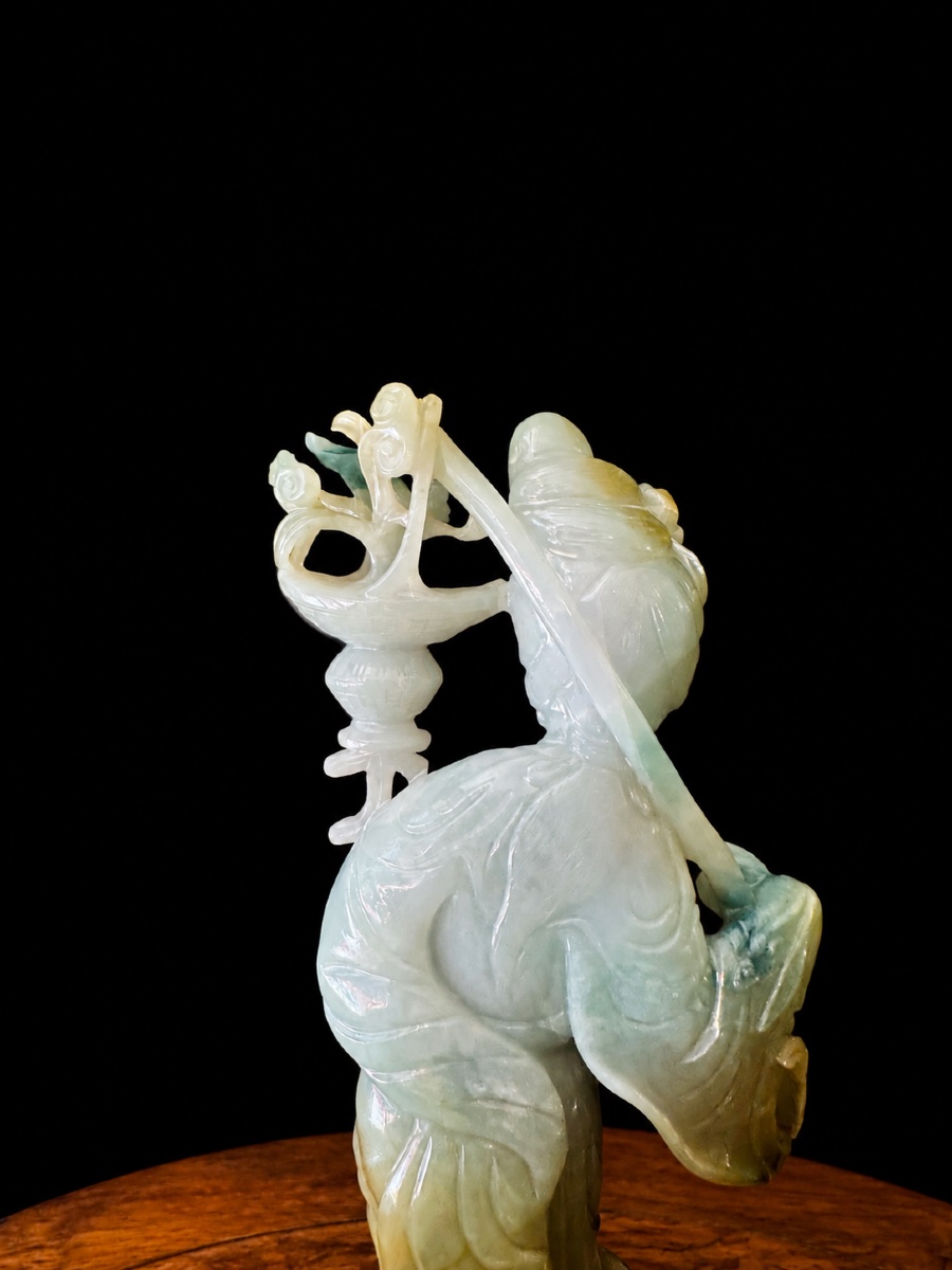 Large Jade Statue Of Guanyin-photo-2