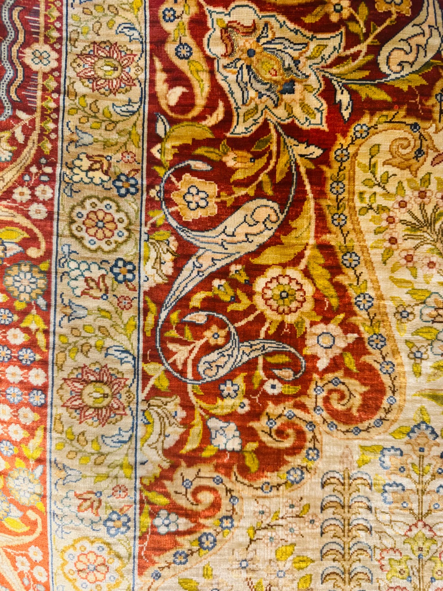Important Hereke Silk Carpet - Turkey, Circa 1960-photo-3