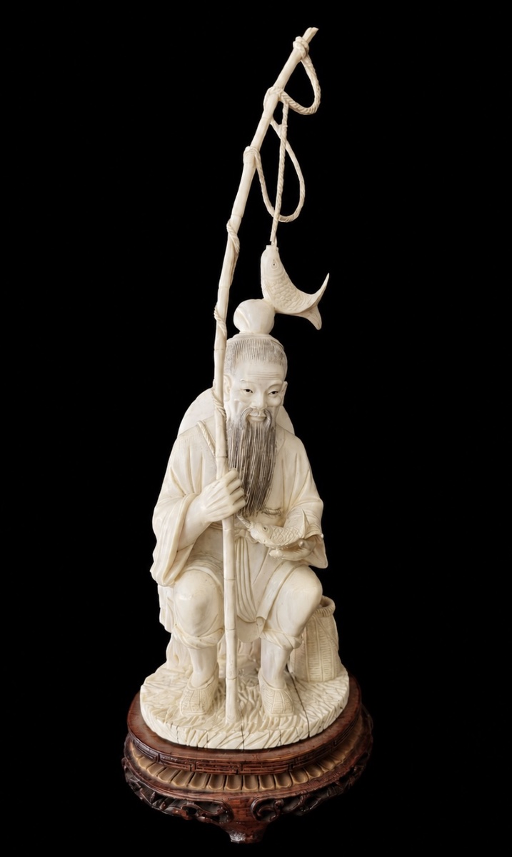 Large Chinese One-piece Ivory Fishing Rod