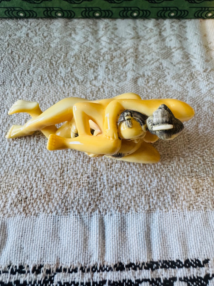 Erotic Netsuke-photo-2