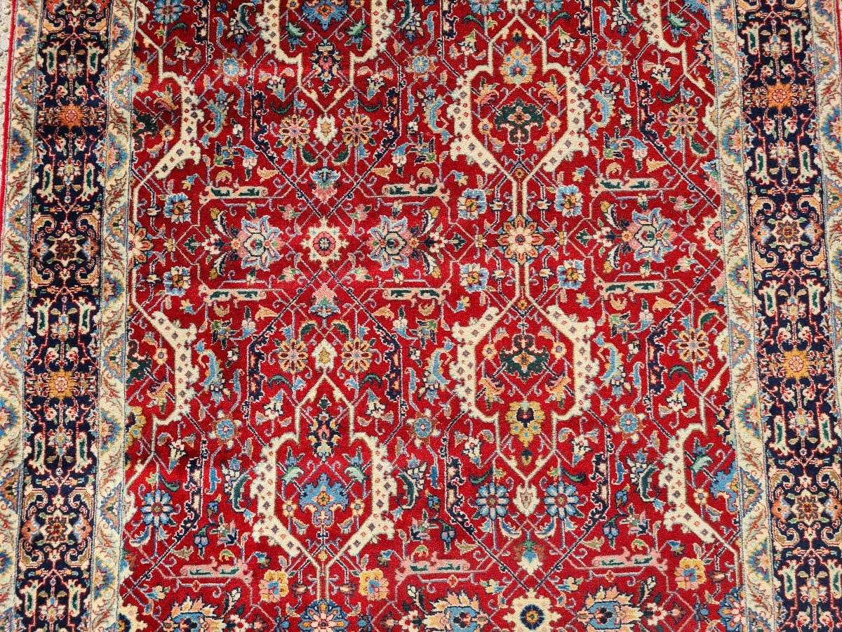 Ispahan Wool And Silk Rug, Iran Mid-20th Century Shah Period-photo-3